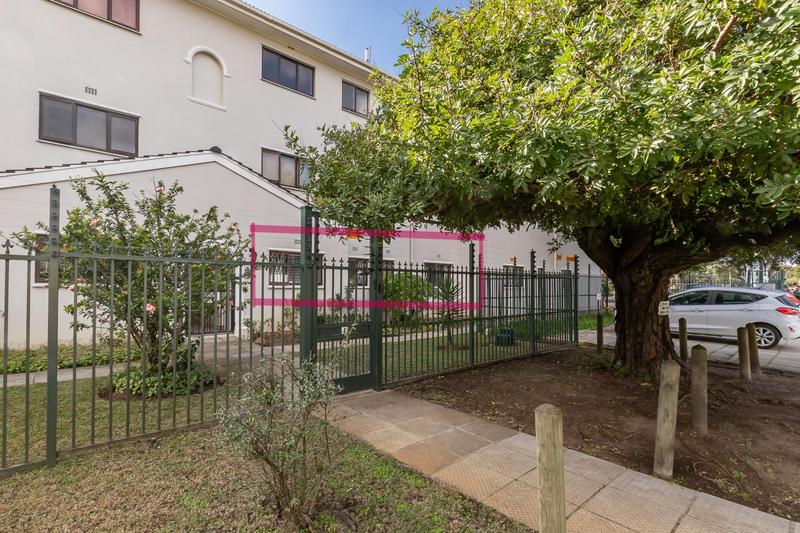 2 Bedroom Property for Sale in Pinelands Western Cape